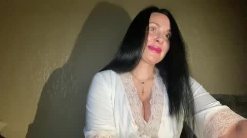 Snapshot of honeyvibe26 chatting on May 8, 2026, 6:57 pm honeyvibe26 online show from May 8, 2026, 6:57 pm