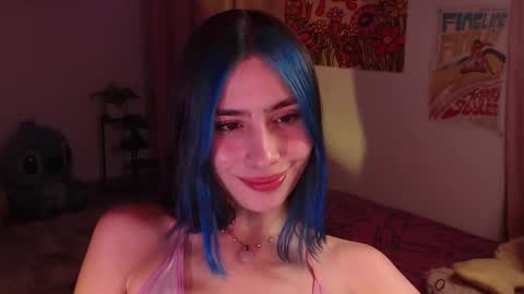 Snapshot of honeyypeaach chatting on December 13, 2024, 11:06 pm    online show from December 13, 2024, 11:06 pm