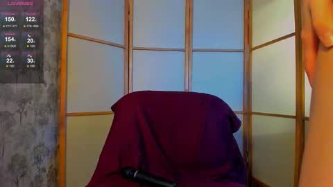 the perfectgirl online show from October 10, 2025, 7:46 pm