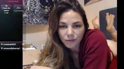 HoodHippy online show from October 29, 2025, 4:15 am