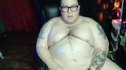 Snapshot of hoosierdaddyxl chatting on December 27, 2024, 5:09 am Sir online show from December 27, 2024, 5:09 am