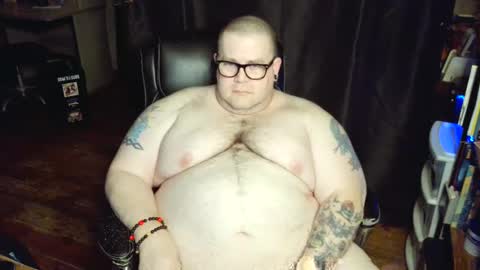 Snapshot of hoosierdaddyxl chatting on January 13, 2025, 5:12 am Sir online show from January 13, 2025, 5:12 am