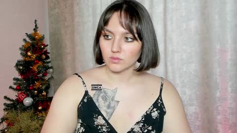 Snapshot of hoot_owl_cb chatting on January 10, 2025, 2:04 am Karina online show from January 10, 2025, 2:04 am