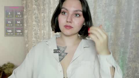 Snapshot of hoot_owl_cb chatting on January 30, 2025, 12:07 am Karina online show from January 30, 2025, 12:07 am