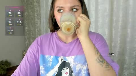 Snapshot of hoot_owl_cb chatting on February 11, 2025, 4:11 am Karina online show from February 11, 2025, 4:11 am