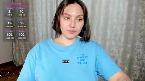 Snapshot of hoot_owl_cb chatting on March 4, 2025, 3:44 am Karina online show from March 4, 2025, 3:44 am