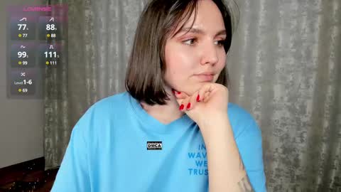 Snapshot of hoot_owl_cb chatting on March 11, 2025, 7:48 am Karina online show from March 11, 2025, 7:48 am