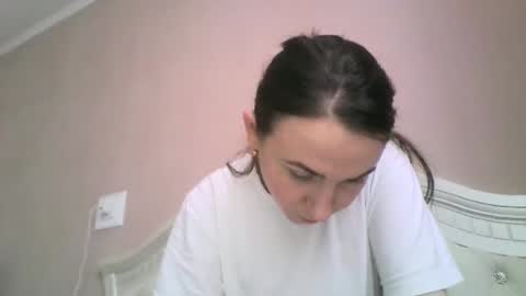 hootloove69 online show from January 10, 2026, 1:24 pm