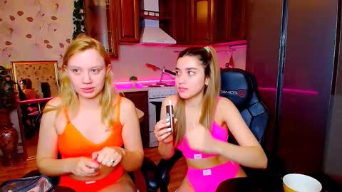 Snapshot of hope_happyyy chatting on September 29, 2025, 1:11 am hope happyyy online show from September 29, 2025, 1:11 am