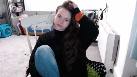 Snapshot of hope_xo chatting on January 9, 2026, 8:43 pm Hope online show from January 9, 2026, 8:43 pm