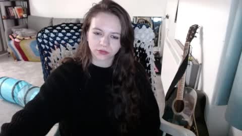 Snapshot of hope_xo chatting on February 11, 2026, 8:36 pm Hope online show from February 11, 2026, 8:36 pm