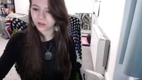 Snapshot of hope_xo chatting on February 23, 2026, 3:53 pm Hope online show from February 23, 2026, 3:53 pm