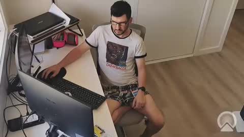 hopefulguy86 online show from October 15, 2025, 11:05 pm