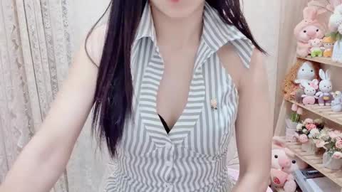 Rina online show from January 8, 2026, 1:24 pm