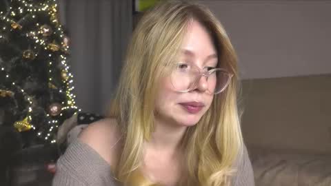 Audrey online show from December 18, 2025, 1:33 am