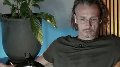 horny_edgucated online show from April 16, 2026, 7:36 pm