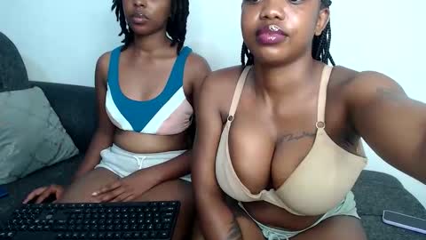horny_princcess online show from February 16, 2026, 6:04 pm