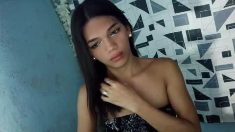 Snapshot of horny_rhiana chatting on April 20, 2026, 8:17 am Rhiana online show from April 20, 2026, 8:17 am