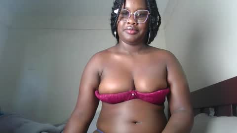 Lucy online show from February 12, 2026, 1:17 pm