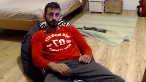 Snapshot of hornyasfuckk33 chatting on October 7, 2025, 8:39 pm hornyasfuckk33 online show from October 7, 2025, 8:39 pm