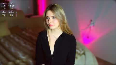 Jolly online show from February 25, 2026, 4:49 pm