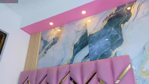 Valentina  online show from September 20, 2025, 12:39 pm