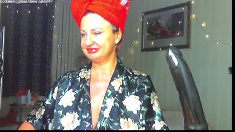 Snapshot of hornymommy69_ chatting on January 12, 2025, 3:03 pm Monica online show from January 12, 2025, 3:03 pm