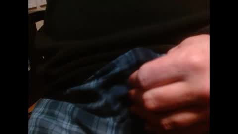 hornypilotguy online show from November 14, 2025, 4:00 am