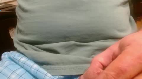 hornypilotguy online show from December 23, 2025, 3:37 am