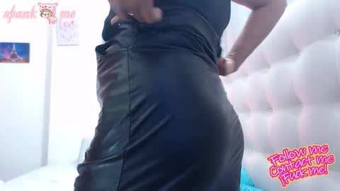 Snapshot of hornywife_ chatting on September 13, 2025, 12:49 pm Agatha online show from September 13, 2025, 12:49 pm