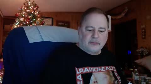 Snapshot of horsebigballs chatting on January 24, 2025, 4:48 am horsebigballs online show from January 24, 2025, 4:48 am