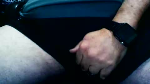 horsesaslife online show from November 5, 2025, 5:24 pm