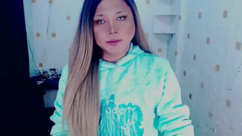 YOUR MAJESTY LUCY PEARL online show from January 10, 2025, 1:53 am