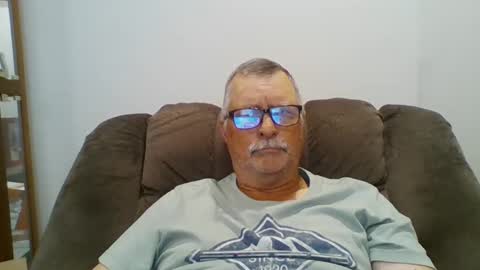 hot4tightholes online show from September 19, 2025, 1:23 pm