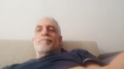 hot75_man online show from January 17, 2025, 12:10 pm