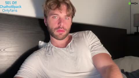 Edward aka Wolf online show from October 17, 2025, 10:23 pm