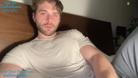 Edward aka Wolf online show from April 15, 2026, 4:52 am