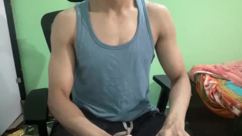 Snapshot of hot_asian_boy2 chatting on December 5, 2024, 9:39 am hot asian boy online show from December 5, 2024, 9:39 am