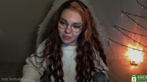 Snapshot of hot_babayaga chatting on December 22, 2024, 5:53 pm online show from December 22, 2024, 5:53 pm