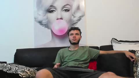 hot bad boy69 online show from October 16, 2025, 8:43 pm