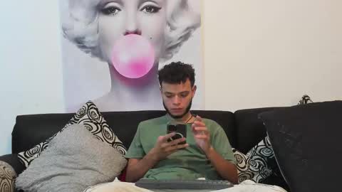 hot bad boy69 online show from October 22, 2025, 7:46 pm