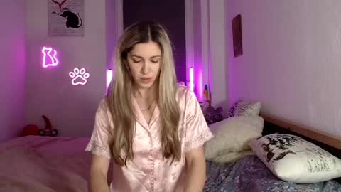 Dashka online show from April 12, 2026, 10:04 pm