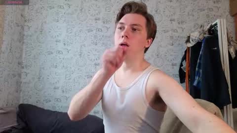 Snapshot of hot_boy_oscar chatting on September 16, 2025, 11:11 am Oscar online show from September 16, 2025, 11:11 am