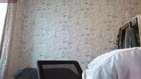 Snapshot of hot_boy_oscar chatting on October 4, 2025, 11:08 am Oscar online show from October 4, 2025, 11:08 am