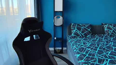 Snapshot of hot_cap_77 chatting on April 11, 2026, 1:37 pm hot_cap_77 online show from April 11, 2026, 1:37 pm