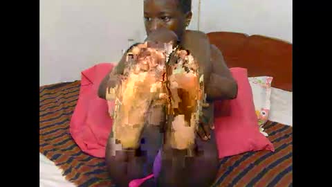 hot_chiqqq online show from February 7, 2026, 11:52 pm