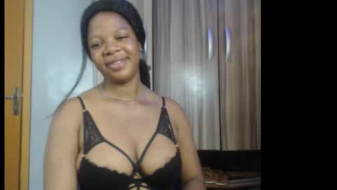 Snapshot of hot_choco_choco chatting on November 28, 2025, 7:44 am peace online show from November 28, 2025, 7:44 am