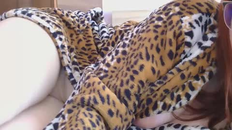 Snapshot of hot_couplee98 chatting on February 11, 2025, 10:04 am Hot Couple online show from February 11, 2025, 10:04 am