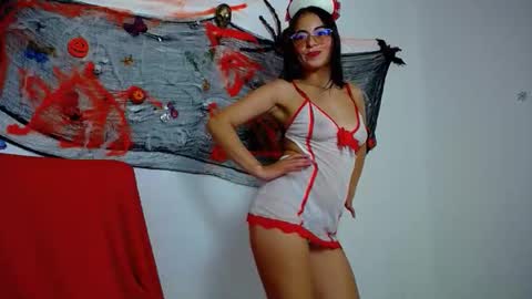 angie online show from October 4, 2025, 10:08 pm