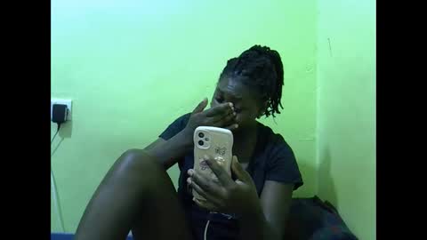 hot_girlly online show from January 7, 2026, 3:58 pm